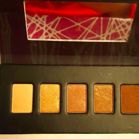 JULEP ~ NEUTRALS SWEEP EYESHADOW PALETTE ~… - Picture 8 of 8